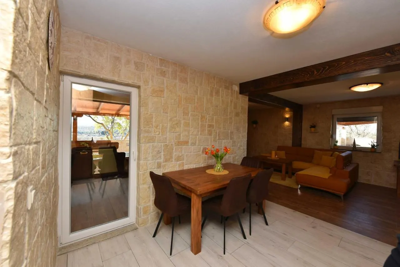 Villa Stone House Pridraga